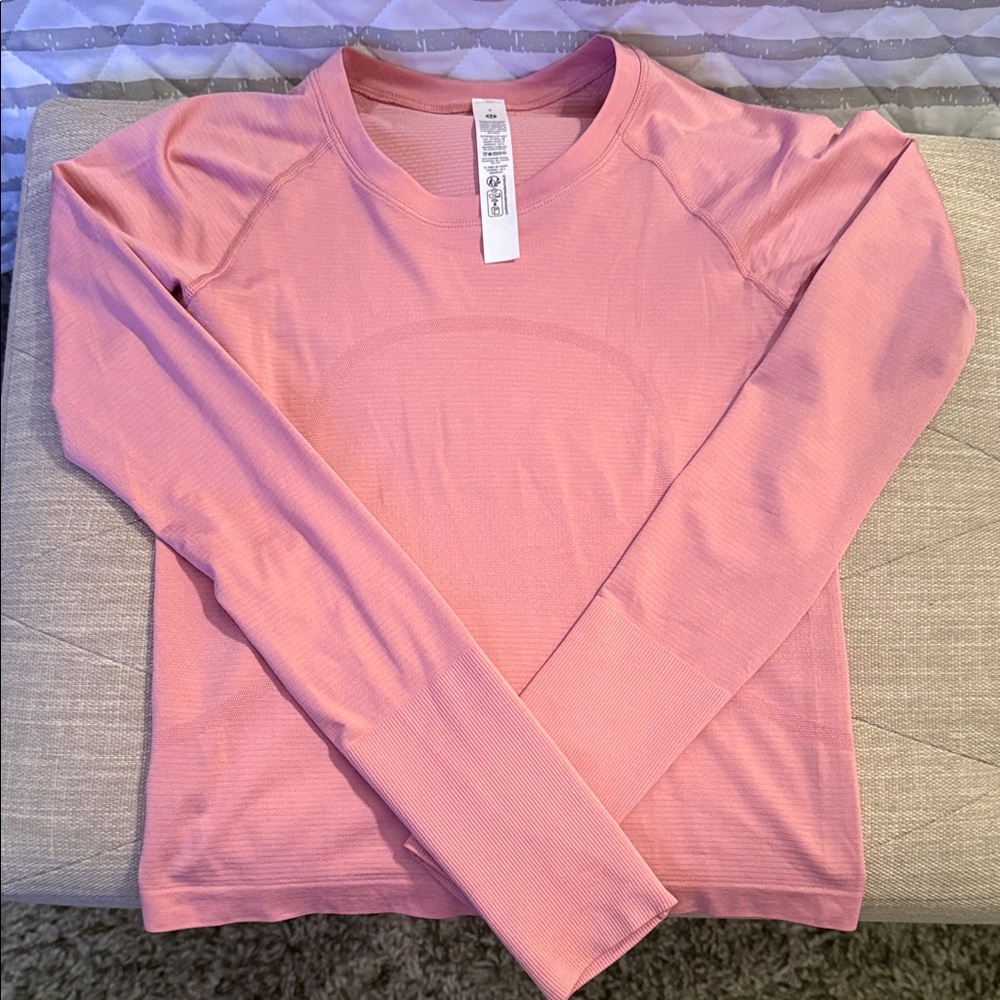 Lululemon Swiftly Tech 2.0 Waist Length size 6